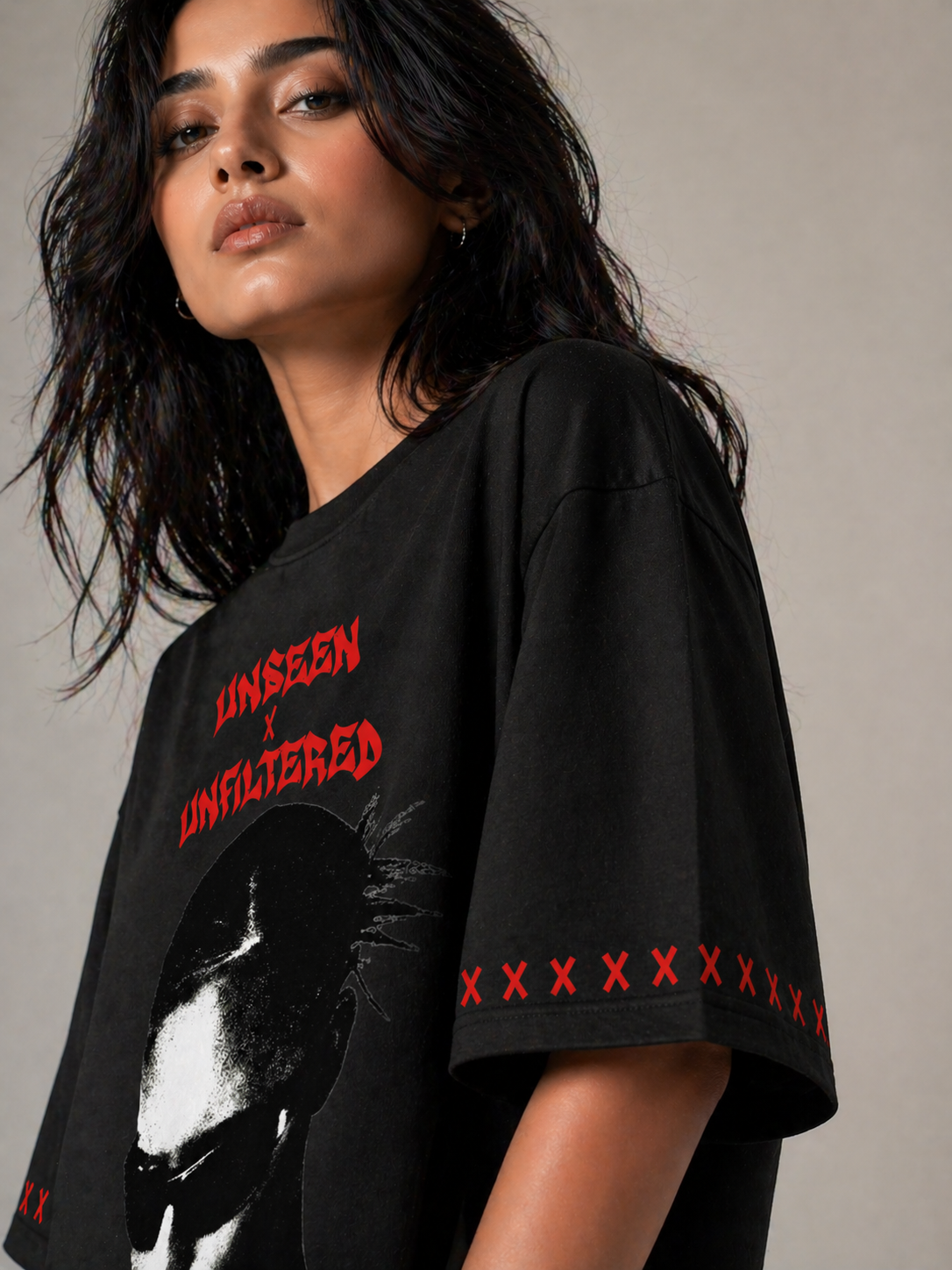 OVERSIZED TSHIRT