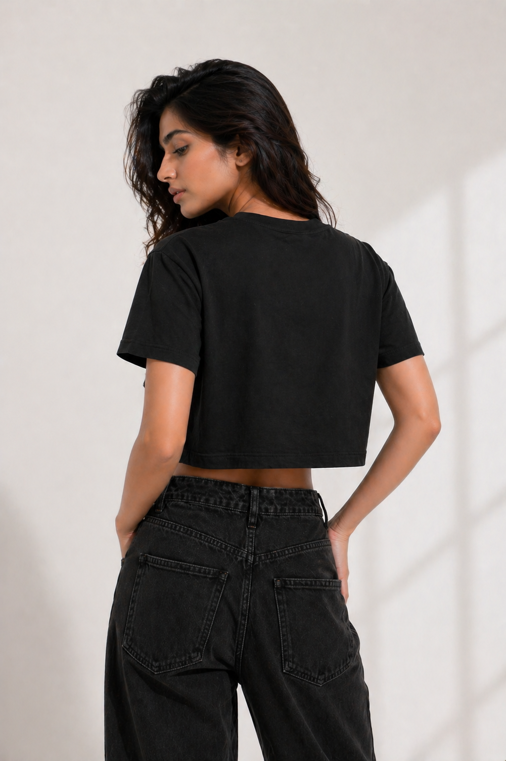 Women’s Graphic Crop Top T-Shirt