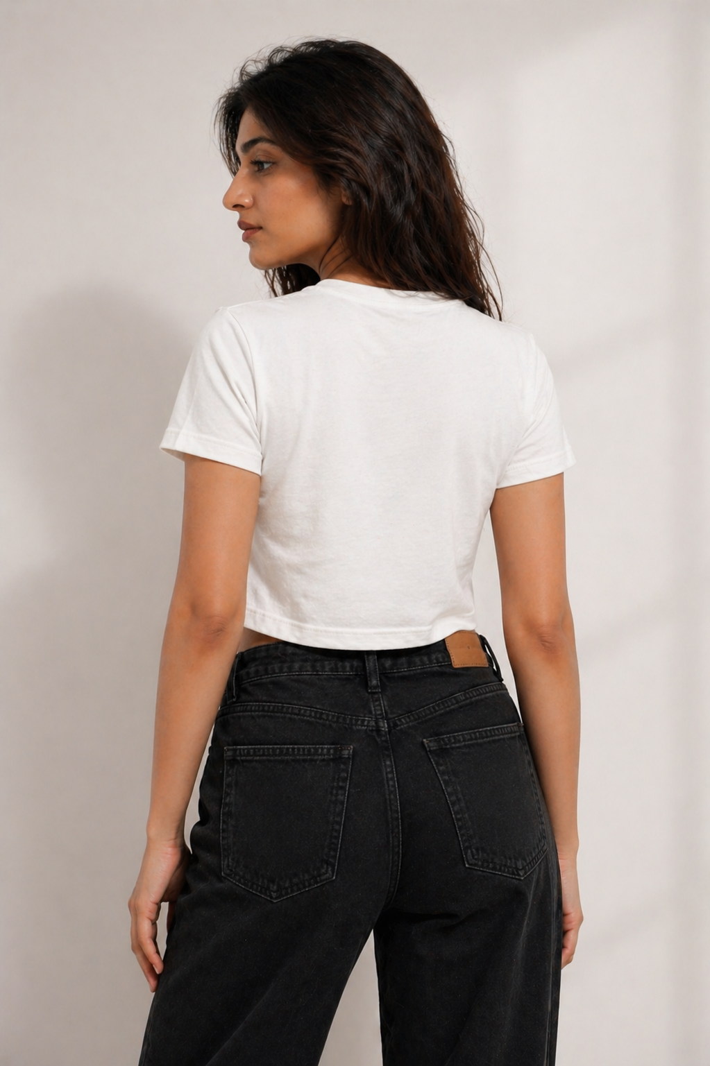 Women’s Graphic Crop Top T-Shirt