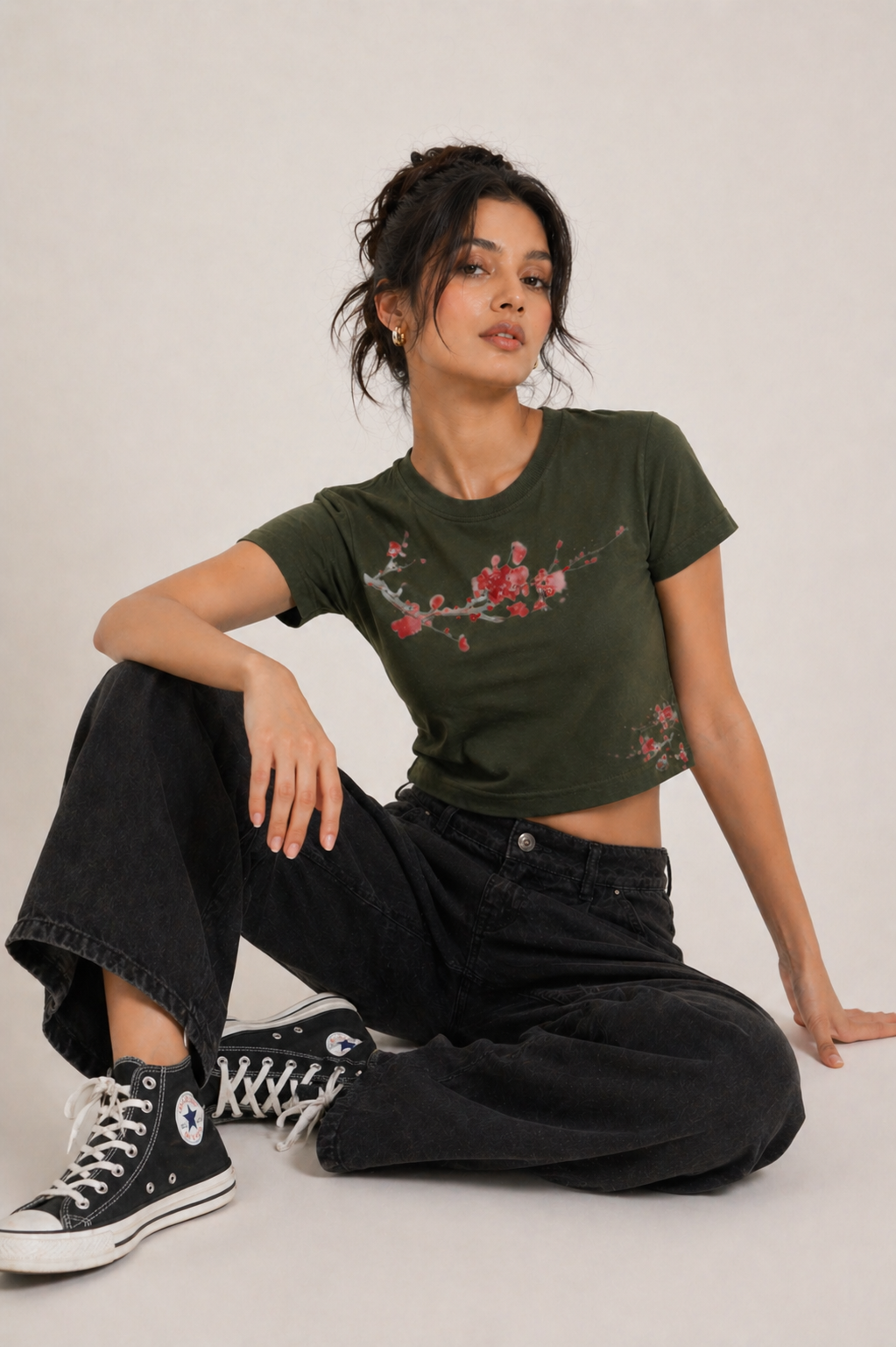 Women’s Graphic Crop Top T-Shirt